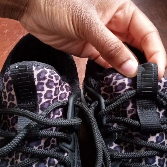Women's Puma leopard print/black sneakers - Picture 3 of 7